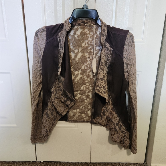 Mystree - Picture 2 of 4